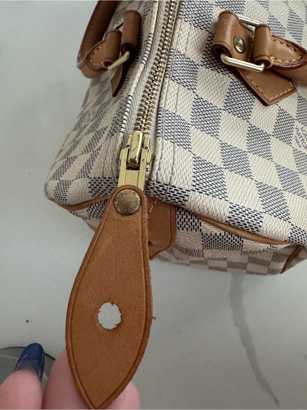 Louis Vuitton Damier Azur Speedy 30 - Picture 8 of 12